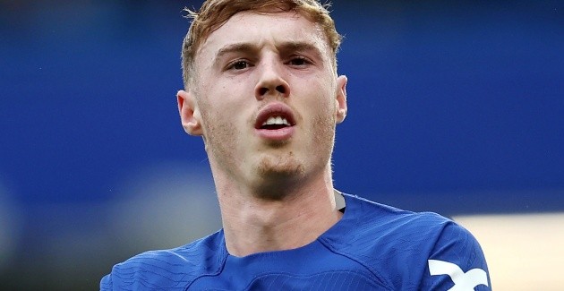 Cole Palmer trong màu áo Chelsea - mục tiêu chuyển nhượng khó khăn của MU hè 2025