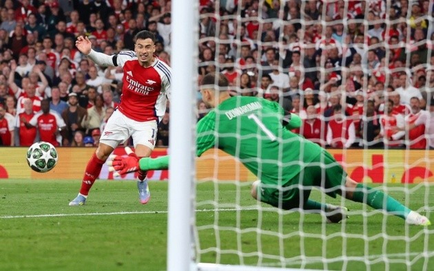 Donnarumma khiến Martinelli thất vọng với pha cản phá xuất thần trong hiệp một, từ chối bàn thắng gỡ hòa cho Arsenal.