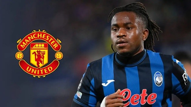 Tiền đạo Ademola Lookman thể hiện phong độ cao tại Atalanta, mục tiêu của MU