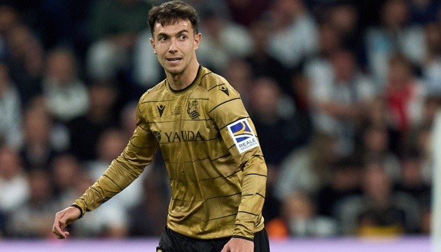 Tiền vệ Martin Zubimendi của Real Sociedad, mục tiêu chuyển nhượng hàng đầu của Arsenal