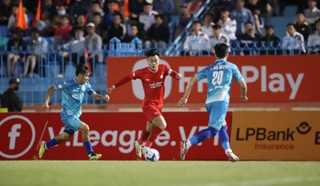 Danh sách cầu thủ và thành viên ban huấn luyện vắng mặt ở vòng 21 V-League do án phạt.