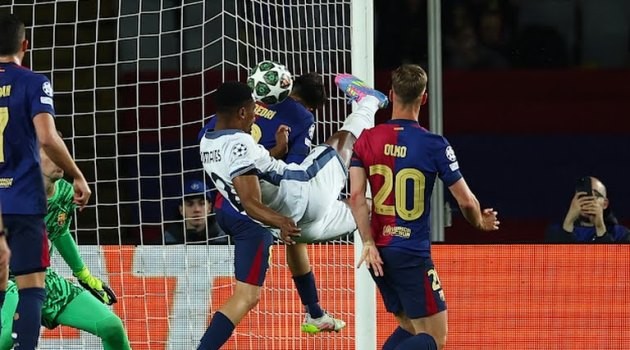 Dani Olmo chơi không tồi trước Inter Milan trong trận đấu tại Champions League.