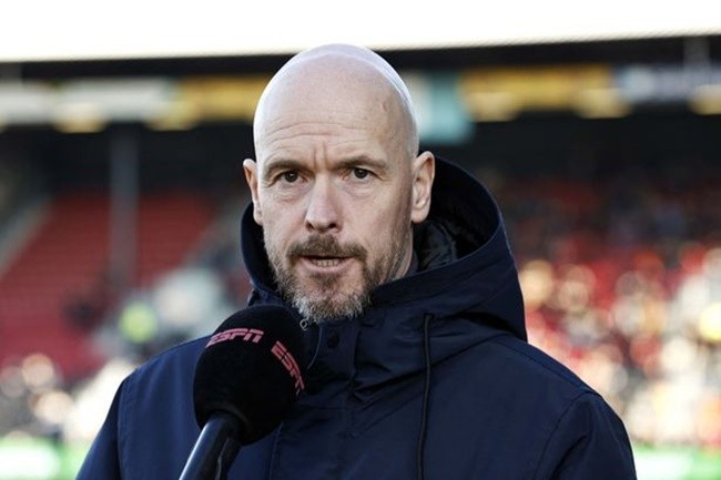 Erik Ten Hag được liên hệ với vị trí HLV trưởng Bayer Leverkusen