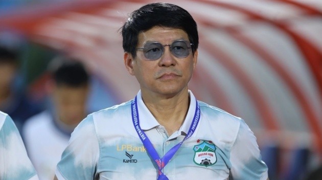 Nguyễn Tấn Anh và Vũ Tiến Thành bị đình chỉ.